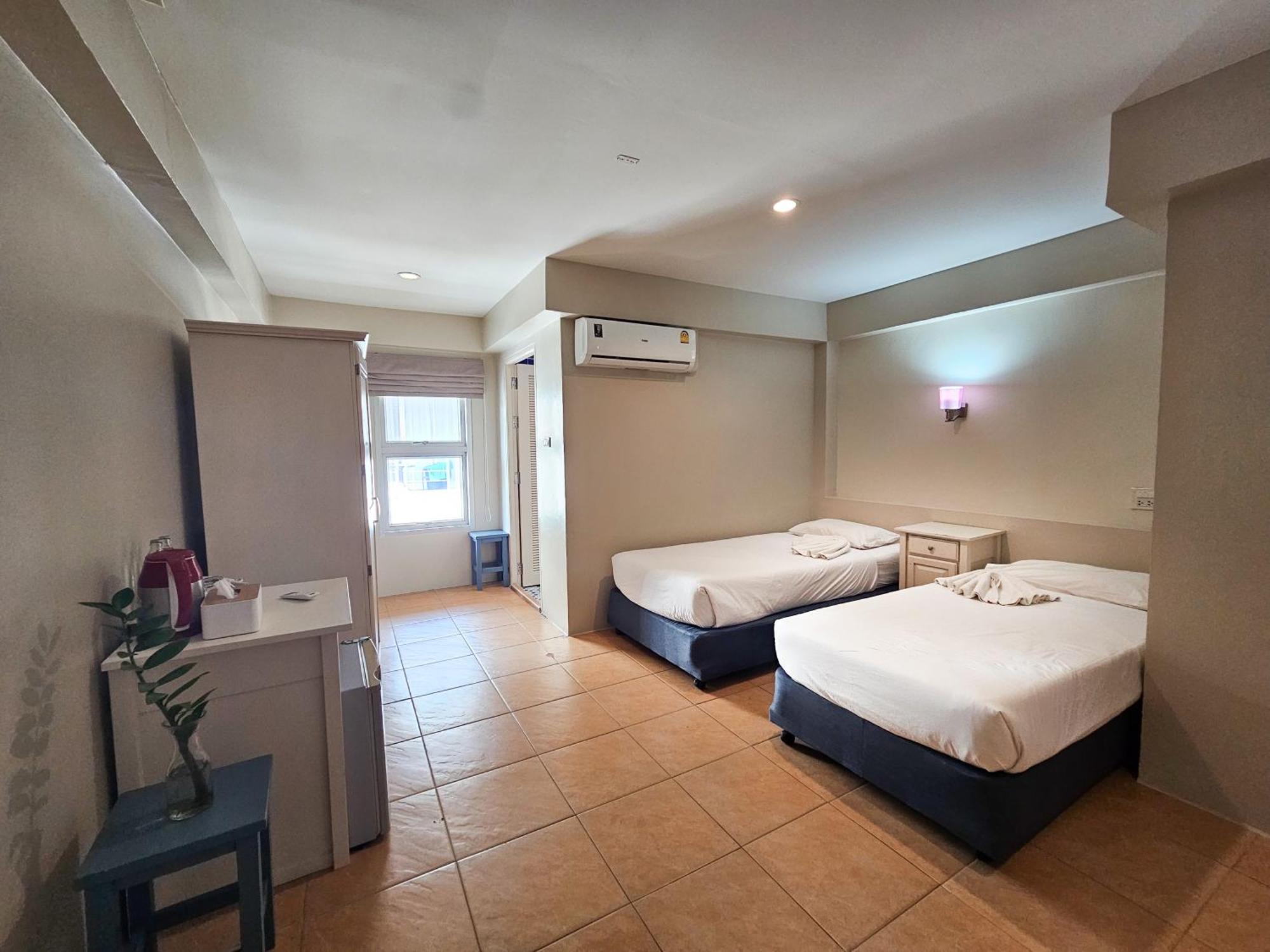Ben's House Aparthotel